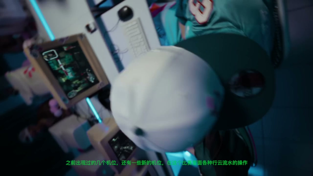 镜头 41《一排 PC 同步推进》的参考画面